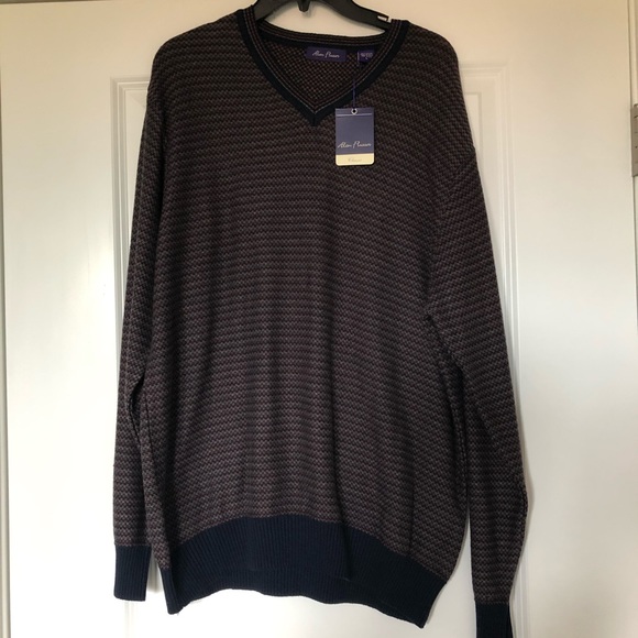 - Alan Flusser Cotton Classic V-Neck Sweater. - Picture 2 of 13